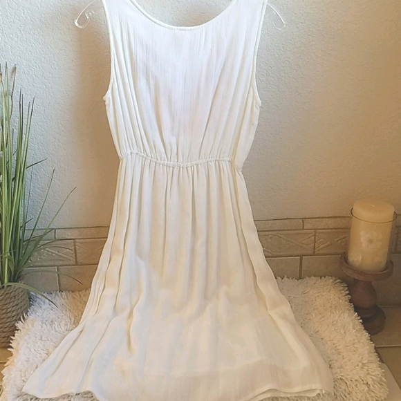 MAGIC Sleeveless Dress Small NWT - Picture 2 of 5